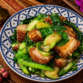 Ka-Na Moo Grob (Chinese broccoli, Pork belly)