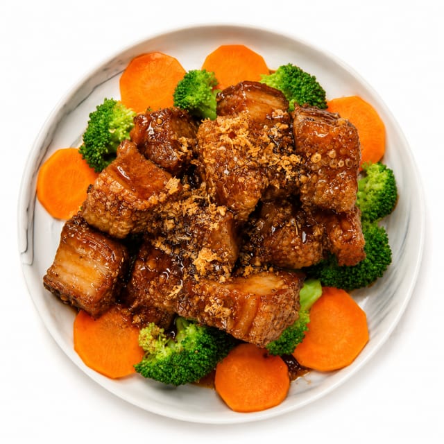Garlic Crispy Pork Belly (Pad Ka Tiam Moo Grob).