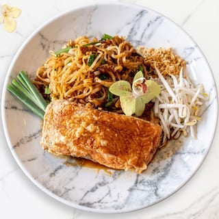 Pad Thai Salmon